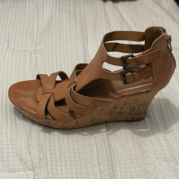 Brown Strappy Wedges - Picture 1 of 2